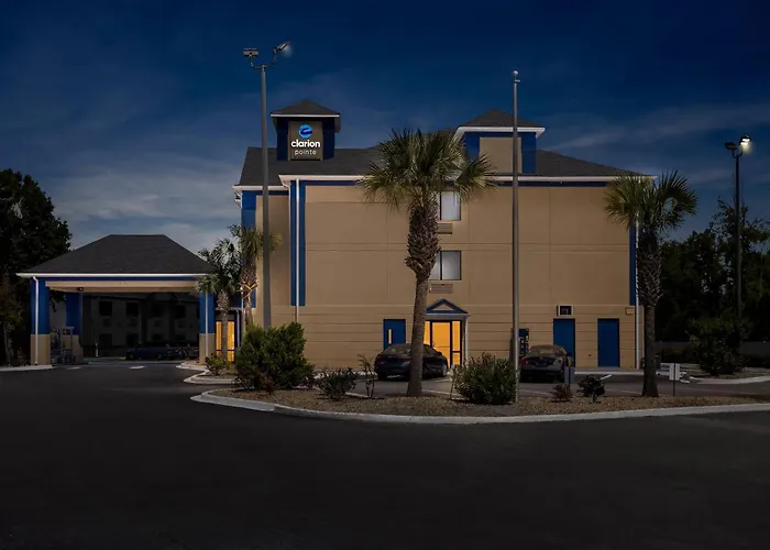 Clarion Pointe Jesup